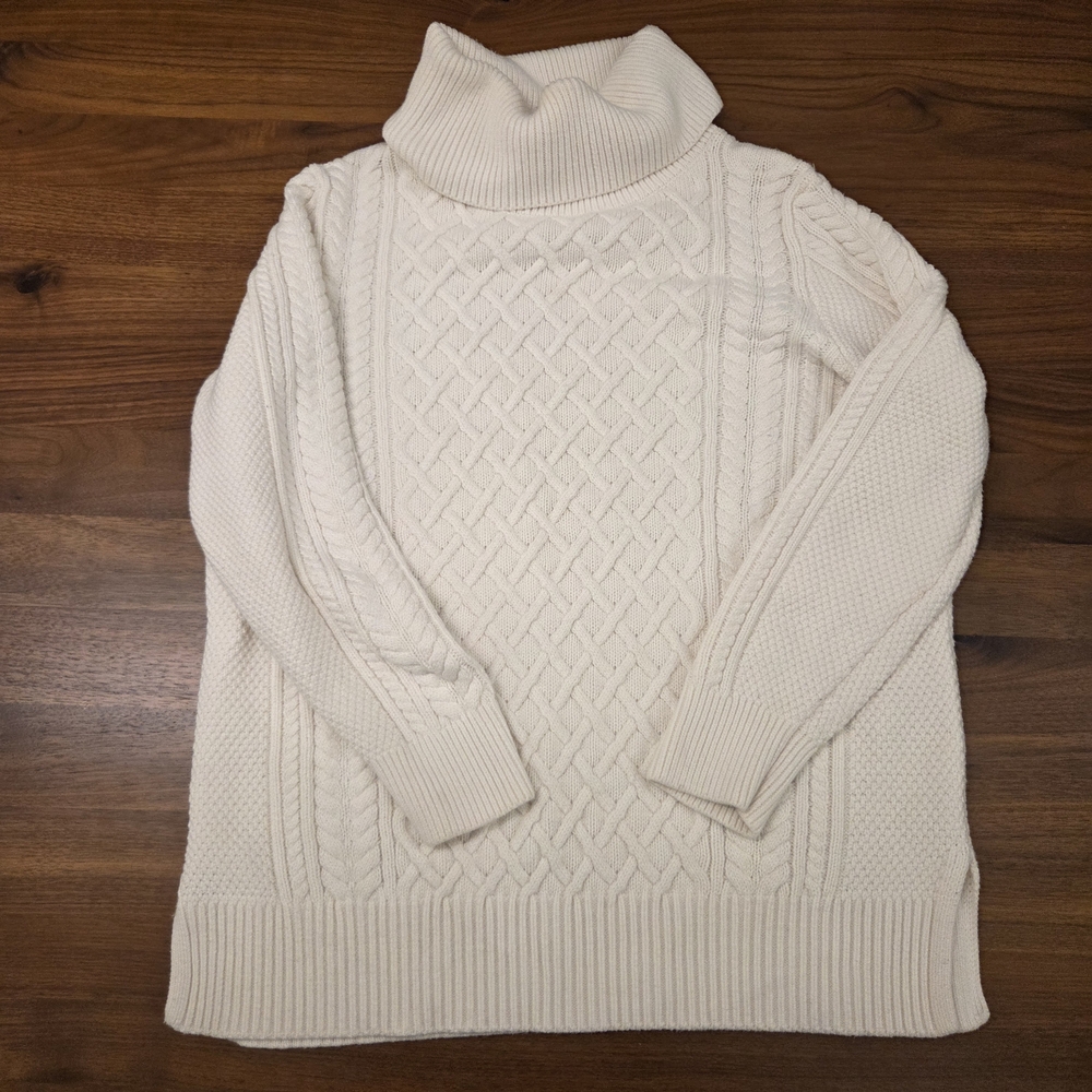 Banana Republic 100% Cotton Cable-Knit Long Sleeve Cream Turtleneck Sweater Med